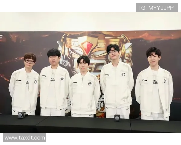 英雄联盟战术深度解析：揭开IG战队的胜利秘密与策略布局