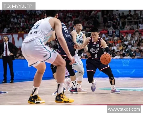 广州篮球队战术解析与未来发展方向的深度探讨