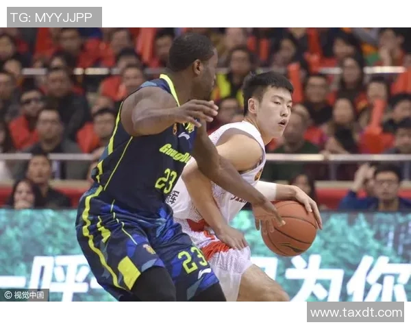 南京篮球队战术解析与对比探讨深度剖析球队优势与不足 南京篮球队战术解析与对比探讨深度剖析球队优势与不足