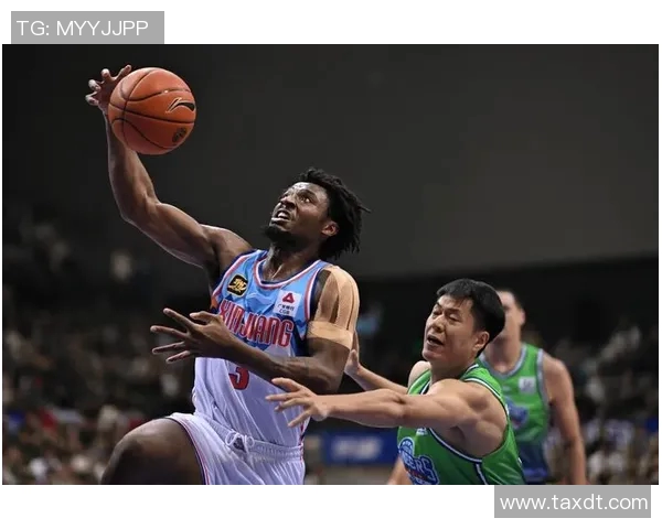 深圳篮球队在钻石联赛积分榜上以64分稳居第一名展现强劲实力