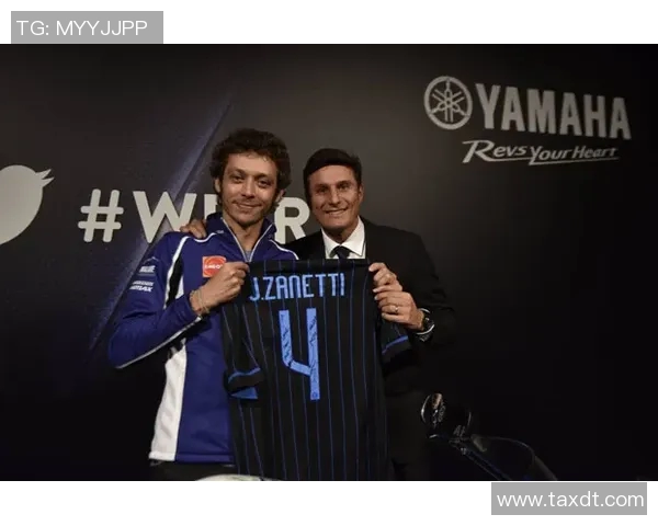 足球明星高峰近期动态分析及其对足球界的影响探讨 足球明星高峰近期动态分析及其对足球界的影响探讨